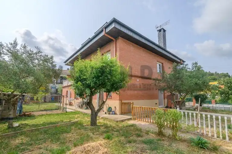 Casa amb terrassa en venda a Corbera de Llobregat, imagen 87