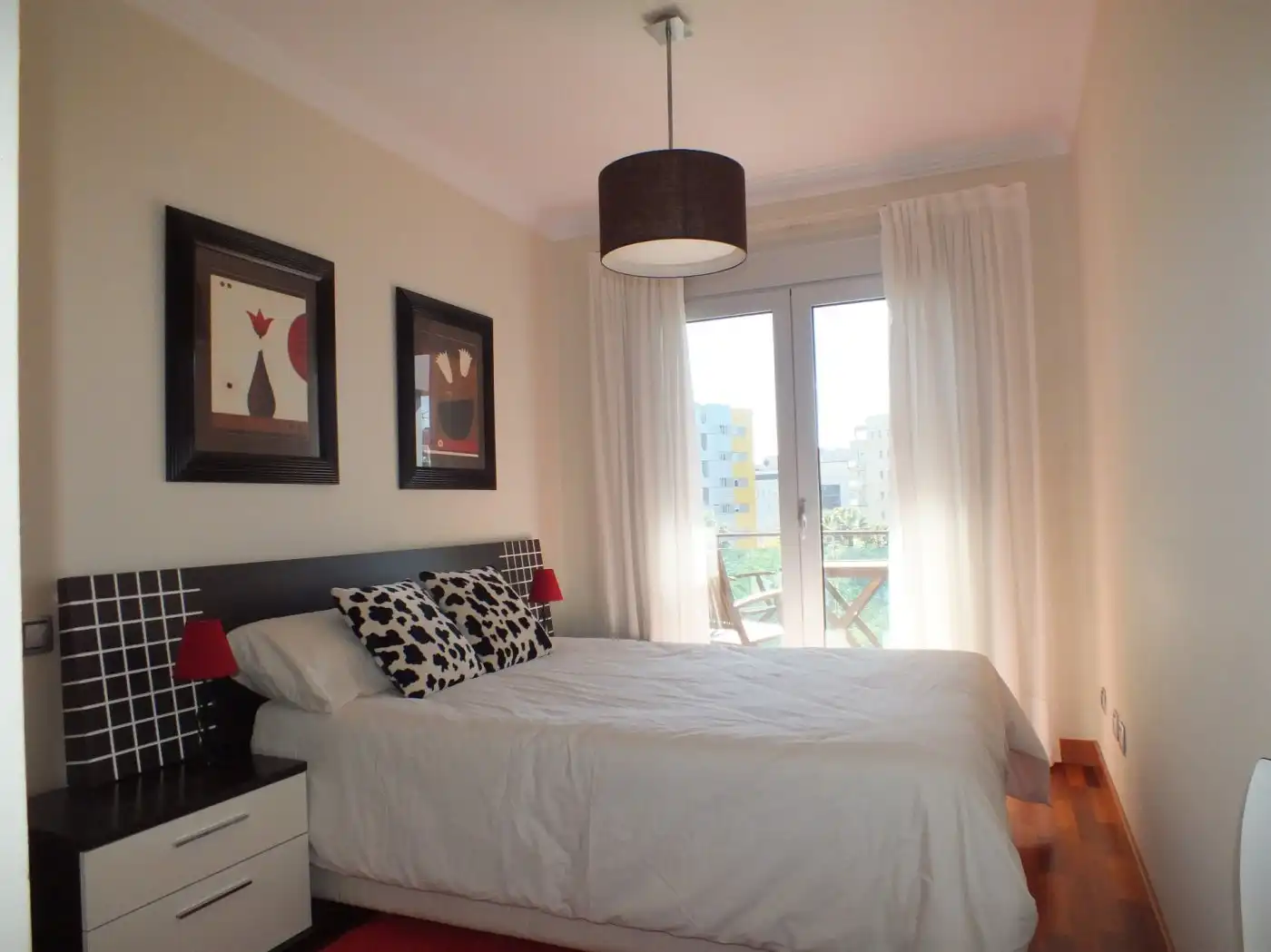 Schlafzimmer von Wohnung zum Verkauf in Las Palmas de Gran Canaria mit Privatgarten, Terrasse und Möbliert