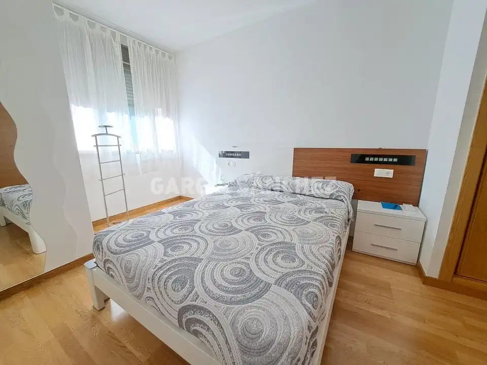 Schlafzimmer von Wohnungen zum Verkauf in Boiro mit Terrasse, Möbliert und Balkon