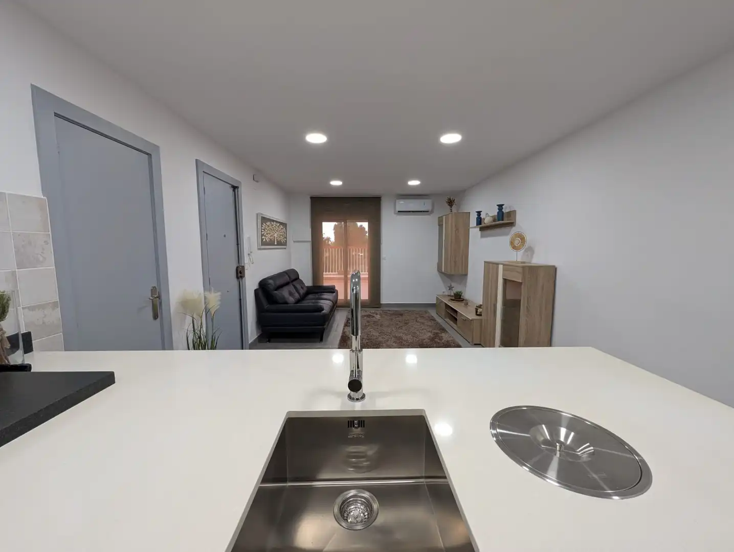 Kitchen of Attic for rent in Badalona  with Air Conditioner, Parquet flooring and Terrace