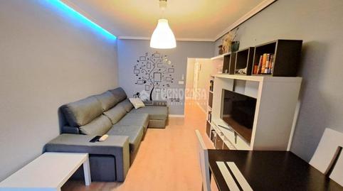 Foto 2 de Pis en venda a Reyes, Madrid