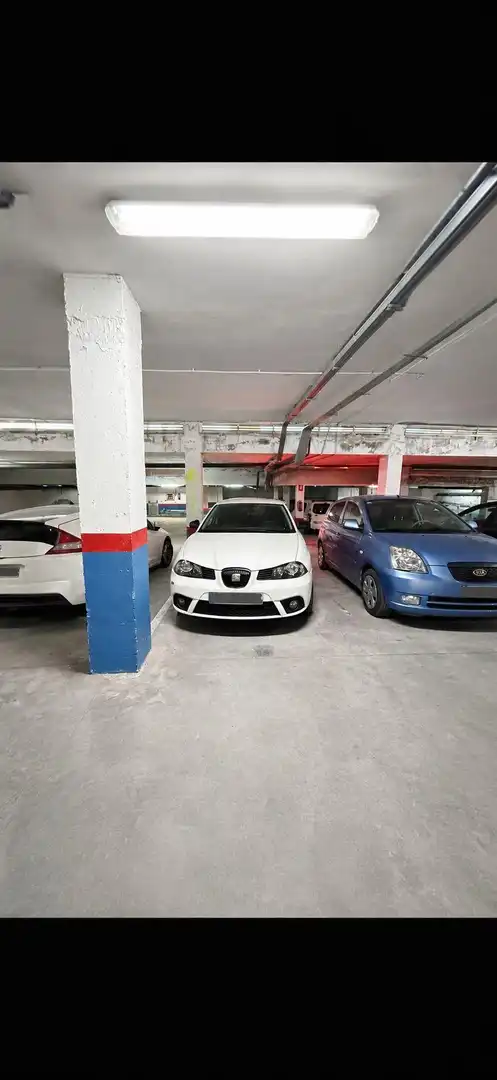 Parking de Piso de alquiler en Villaseca de la Sagra con Aire acondicionado