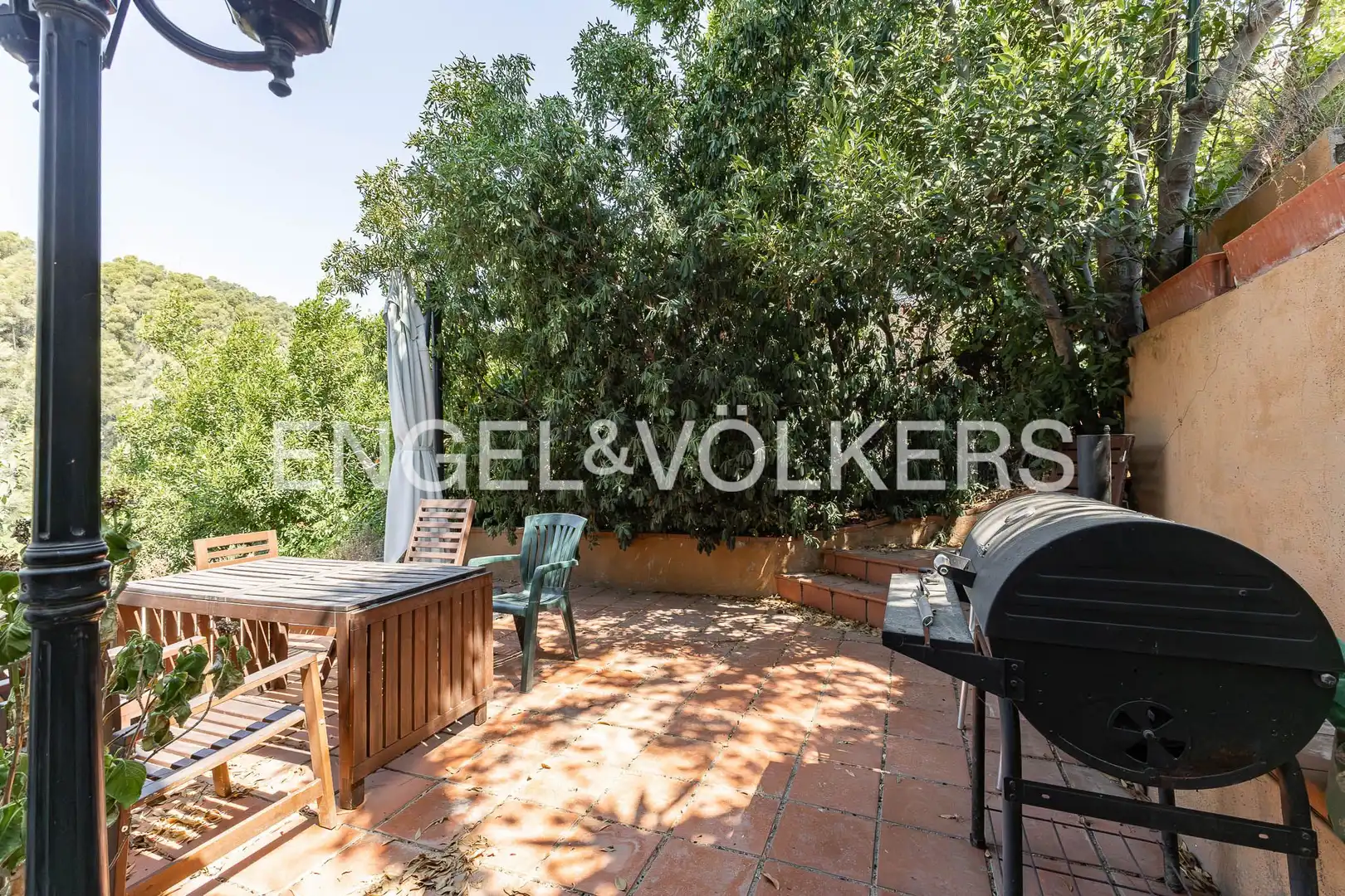 Terrassa de Casa o xalet en venda en Molins de Rei amb Aire condicionat, Calefacció i Jardí privat