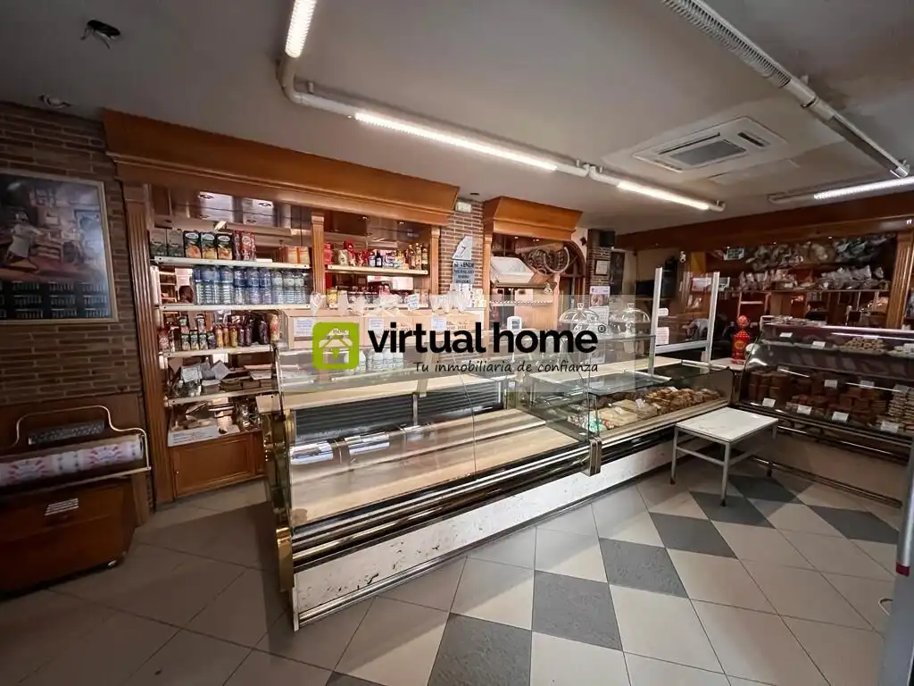 Locale commerciale in vendita a Centro Urbano, imagen 2