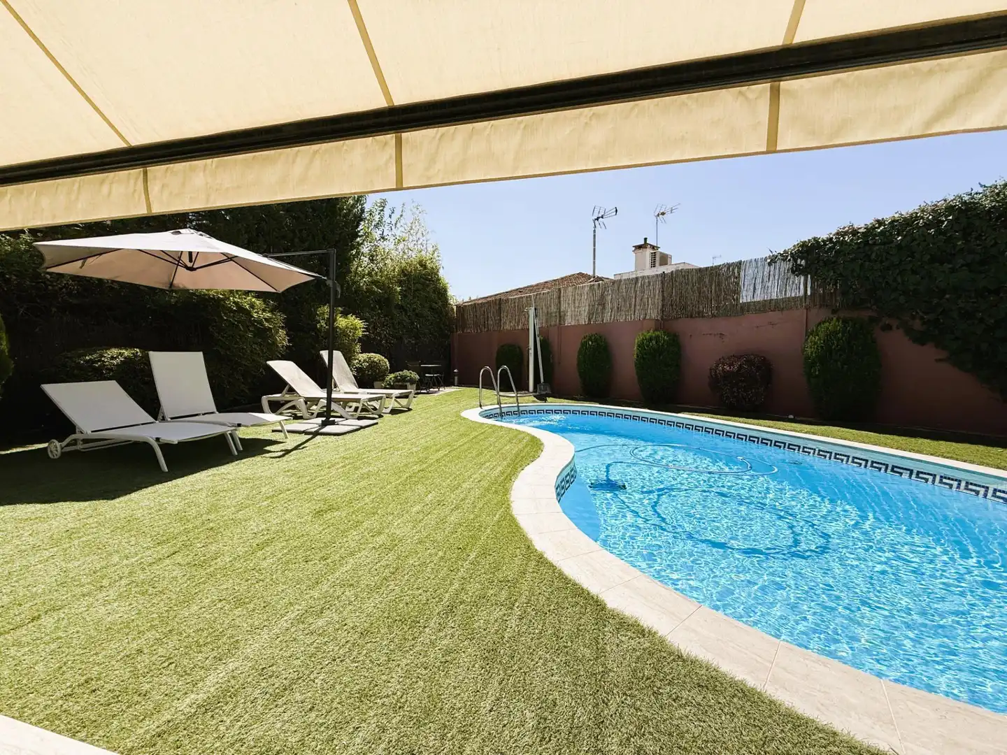 Piscina de Casa o xalet en venda en Arganda del Rey amb Aire condicionat, Calefacció i Jardí privat