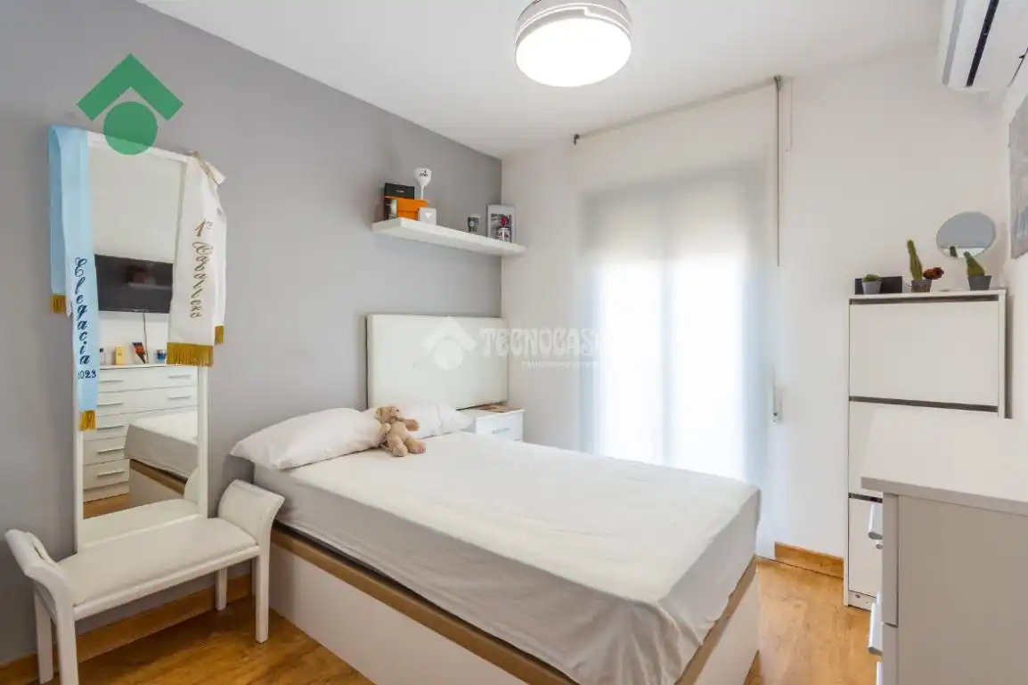 Habitación de Casa adosada en venta en Nerja con Aire acondicionado y Balcón