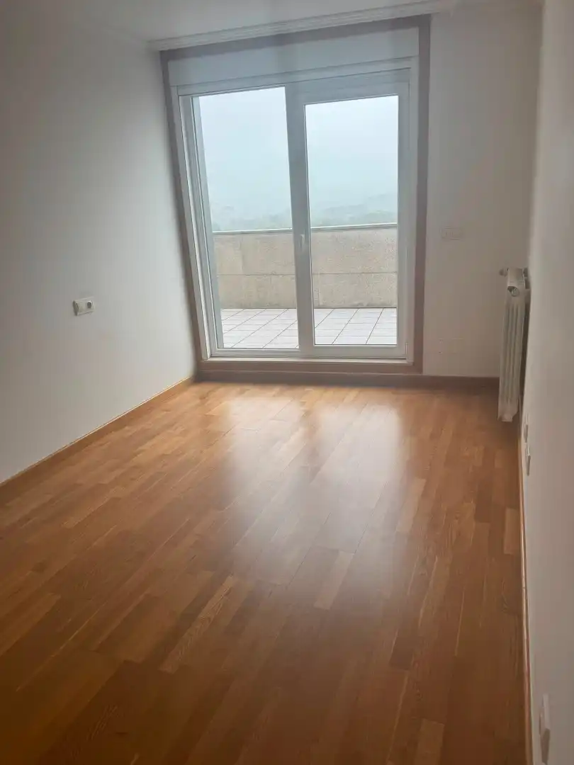 Flat for rent in Santiago de Compostela   with Parquet flooring, Furnished and Oven