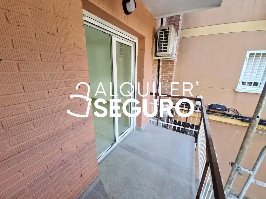 Terraza de Piso de alquiler en Móstoles con Aire acondicionado y Calefacción