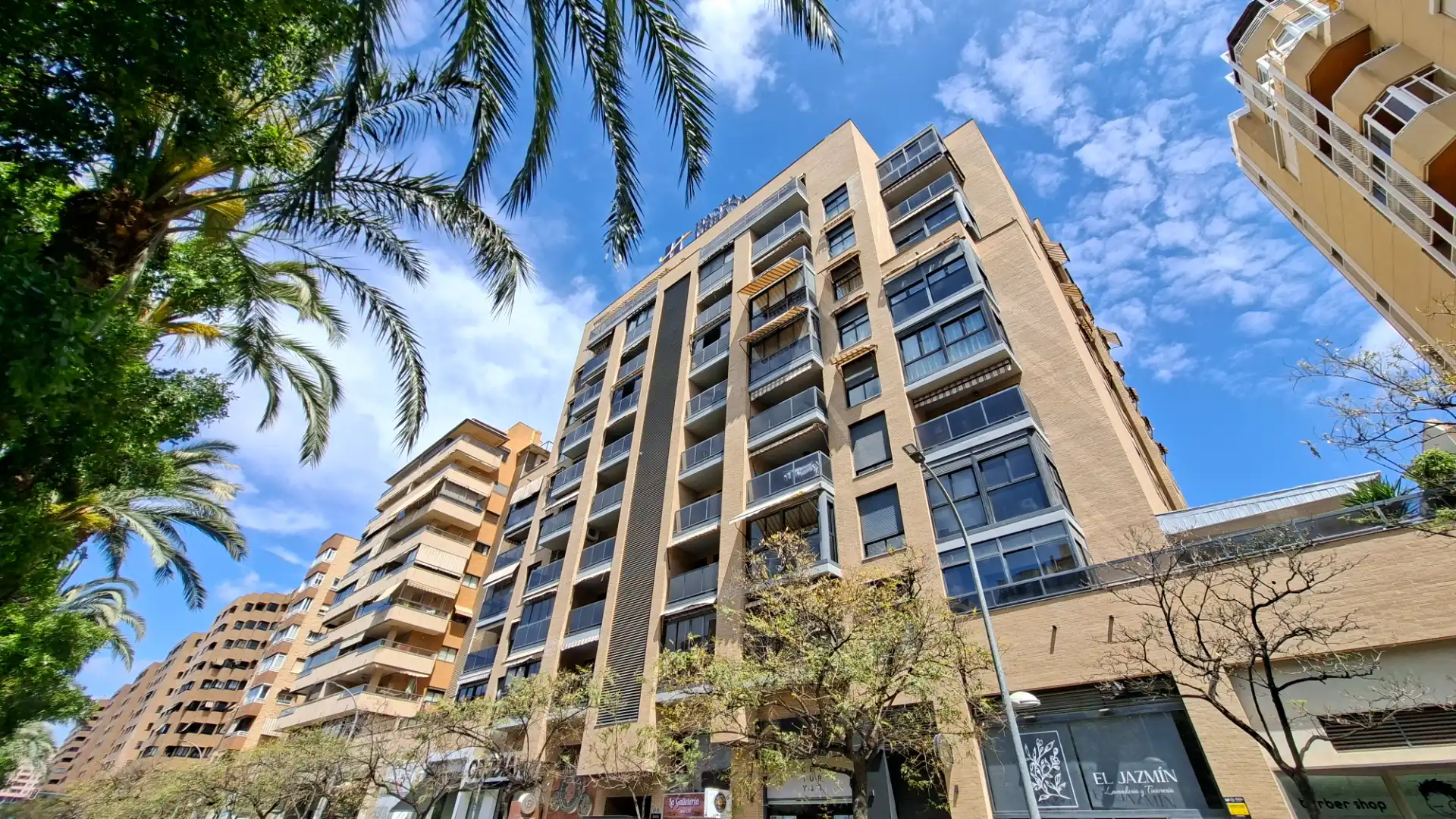 Vista exterior de Piso en venta en Alicante / Alacant con Aire acondicionado, Calefacción y Parquet