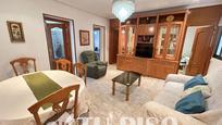 Living room of Flat for sale in  Madrid Capital