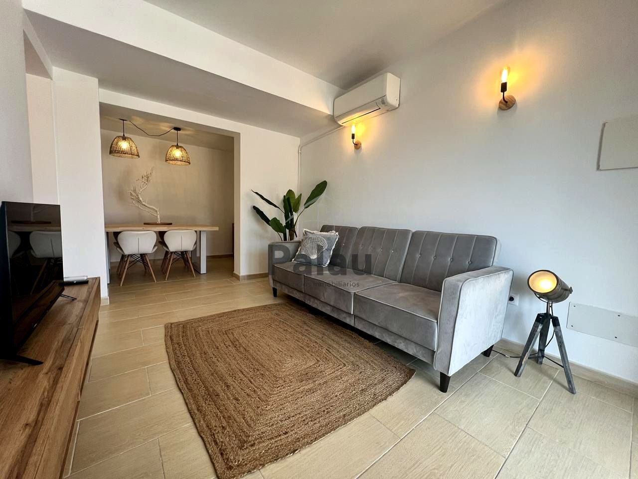 Sala d'estar de Apartament en venda en Ciutadella de Menorca amb Aire condicionat i Terrassa