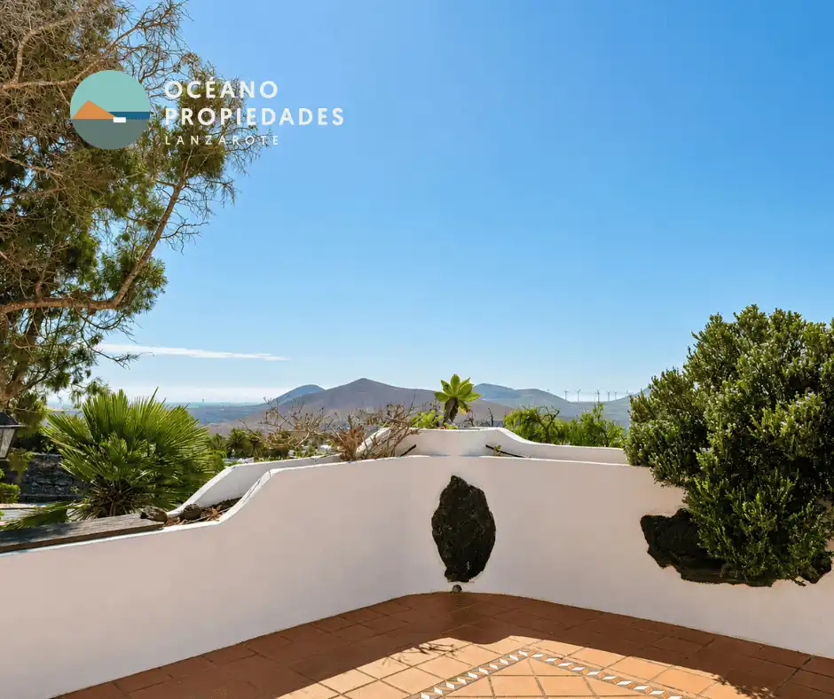 Vista exterior de Casa o chalet en venta en Teguise con Jardín privado y Terraza