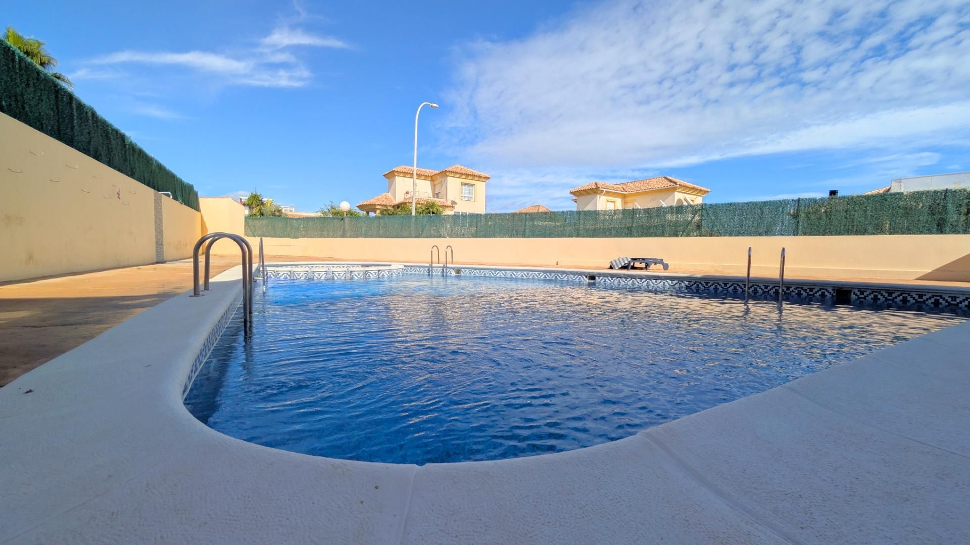 Piscina de Casa o xalet en venda en San Fulgencio amb Jardí privat, Terrassa i Traster