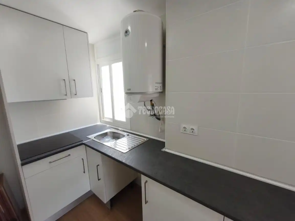 Kitchen of Flat for sale in Alcorcón  with Parquet flooring