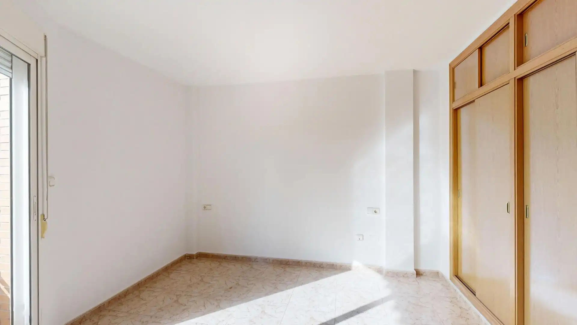 Habitación de Casa adosada en venta en Murcia con Aire acondicionado, Terraza y Trastero