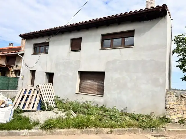 Vista exterior de Casa o chalet en venta en Gozón