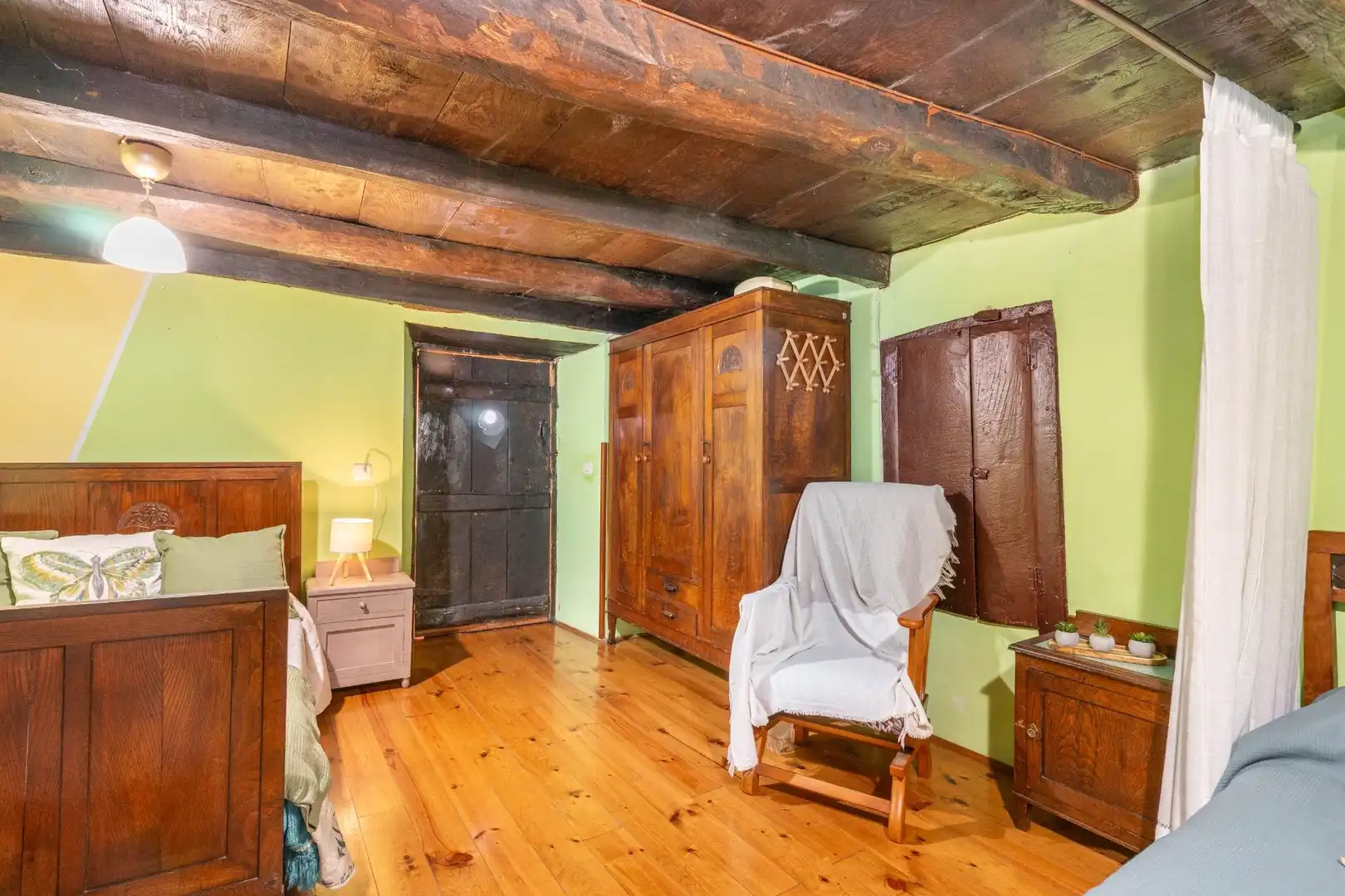 Habitación de Casa o chalet en venta en Cangas del Narcea con Jardín privado, Amueblado y Balcón