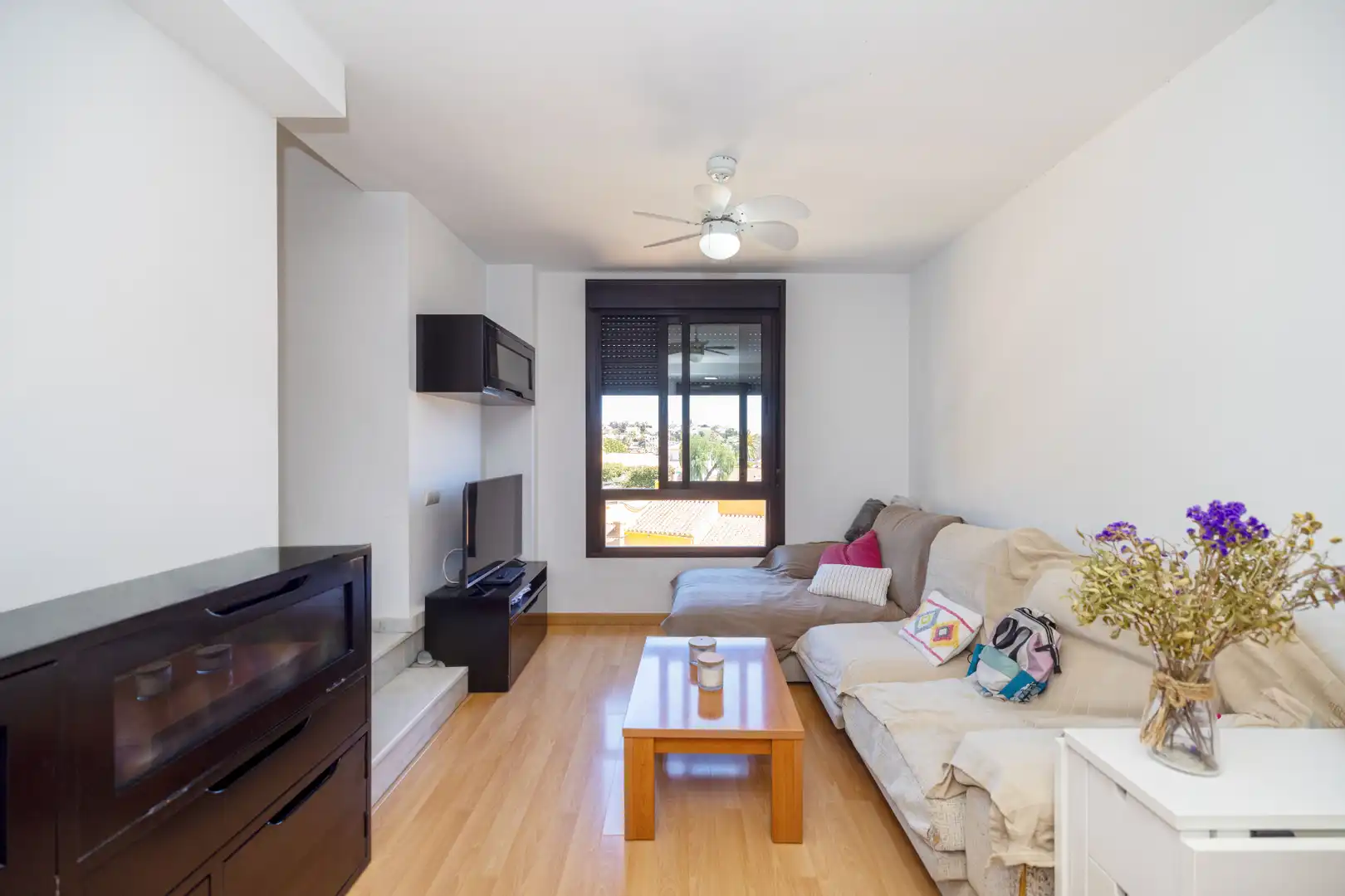 Sala de estar de Ático en venta en Málaga con Aire acondicionado, Calefacción y Terraza