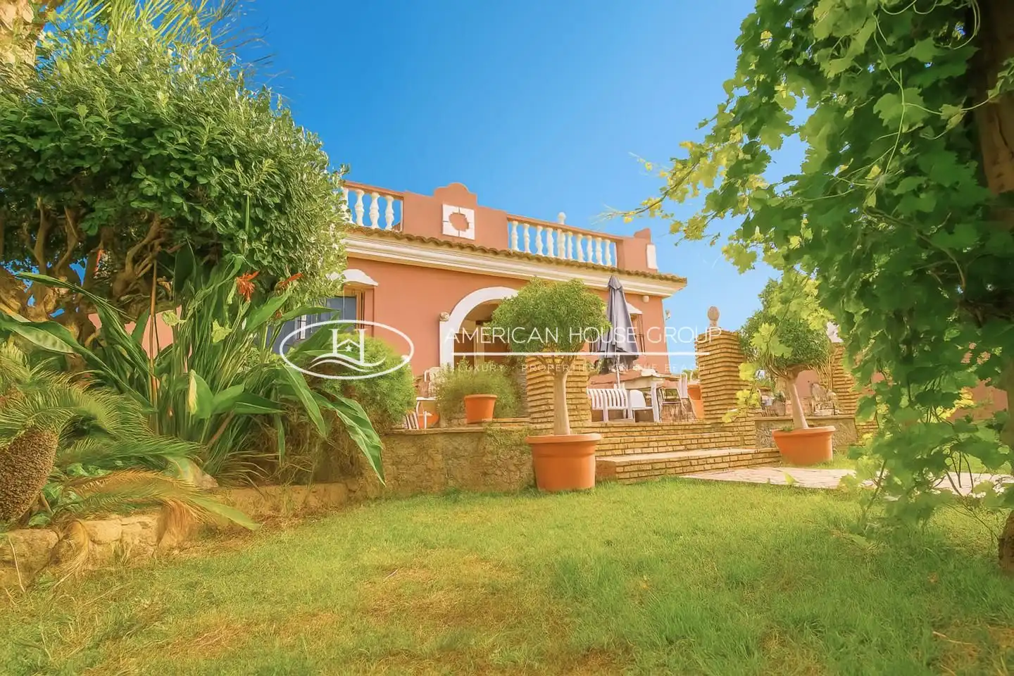 Jardín de Casa o chalet en venta en Chiclana de la Frontera con Aire acondicionado, Jardín privado y Terraza