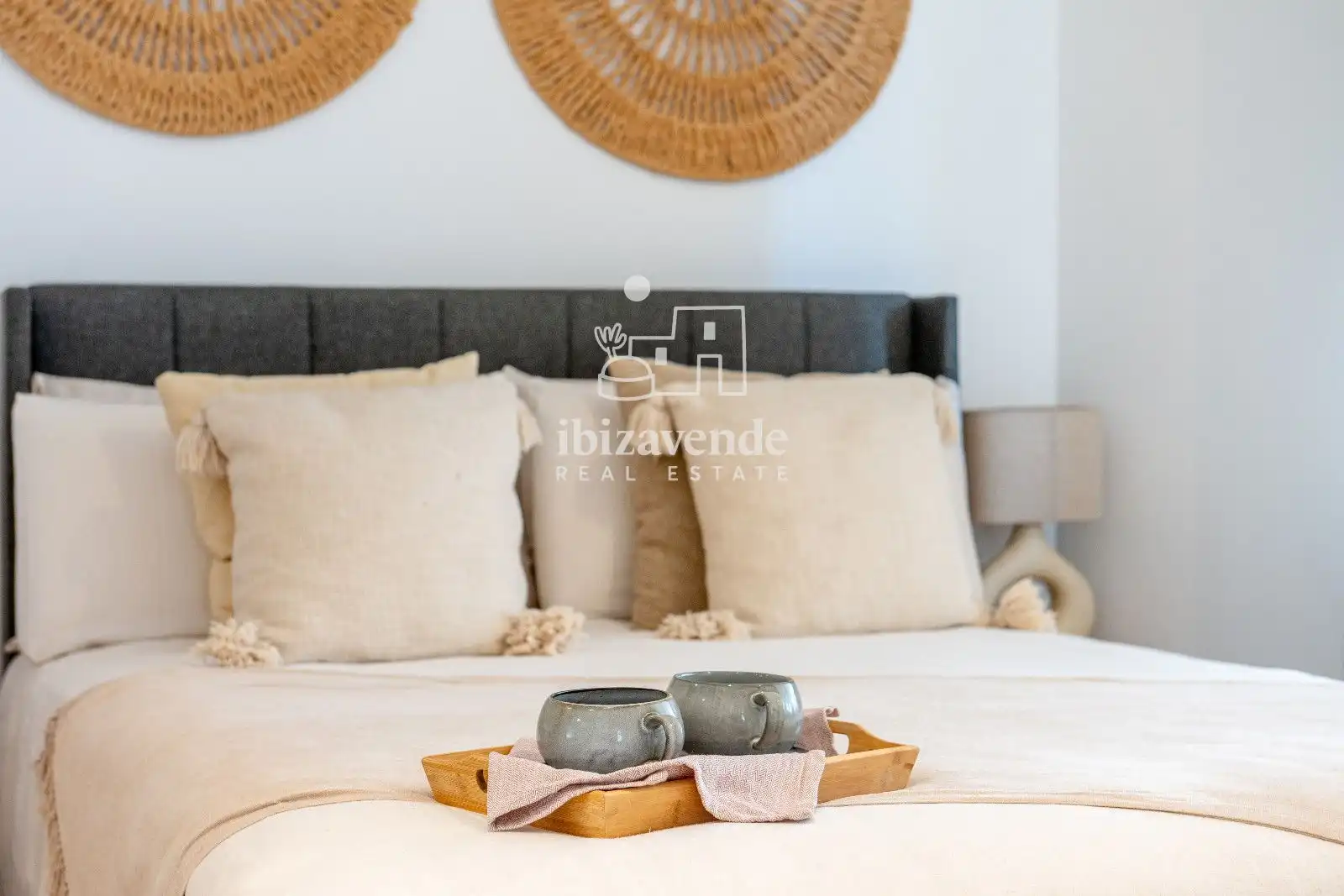 Bedroom of Flat for sale in Eivissa  with Air Conditioner, Heating and Terrace