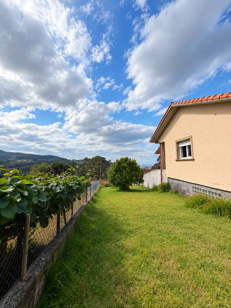 Casa con jardín en venta en Loureda - Lañas - Barrañán, imagen 33