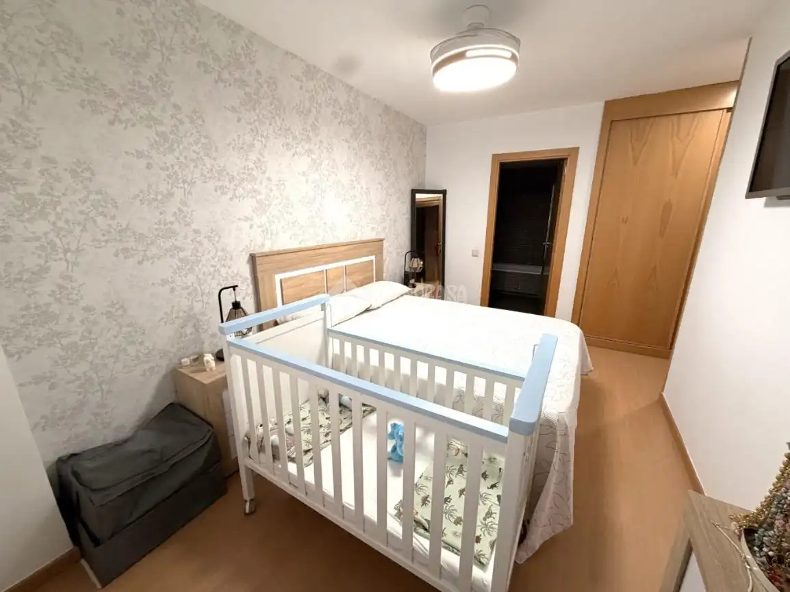 Habitación de Piso en venta en Alcalá de Henares con Calefacción, Terraza y Trastero