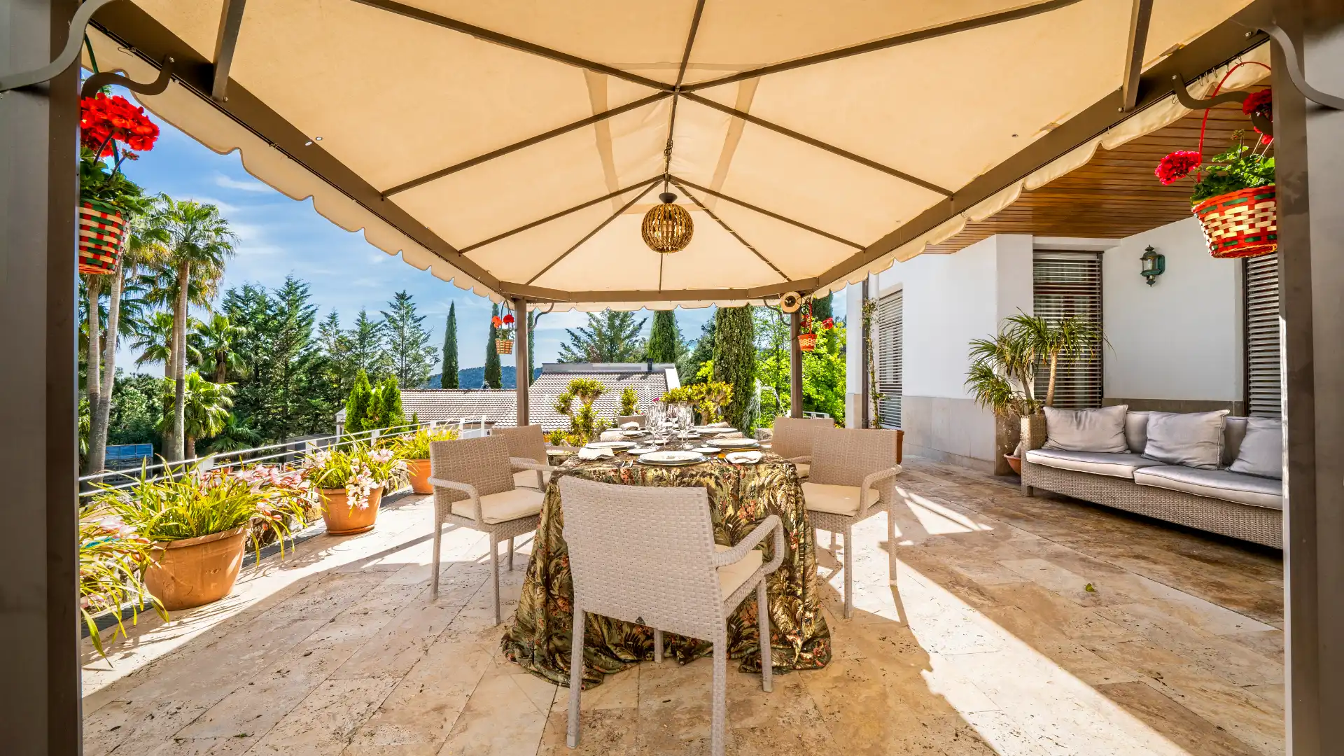 Terraza de Casa o chalet en venta en Matadepera con Aire acondicionado, Calefacción y Jardín privado