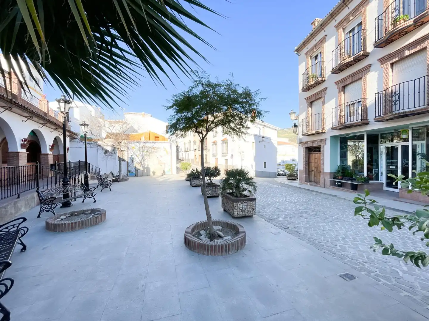 Vista exterior de Casa o xalet en venda en Valle de Abdalajís amb Aire condicionat, Terrassa i Moblat