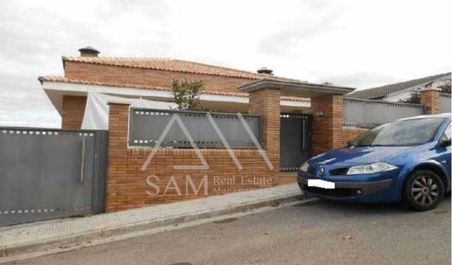 Casa-chalet en Venta en Castellgalí