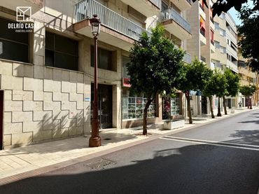 Office space with lift to rent in Centro