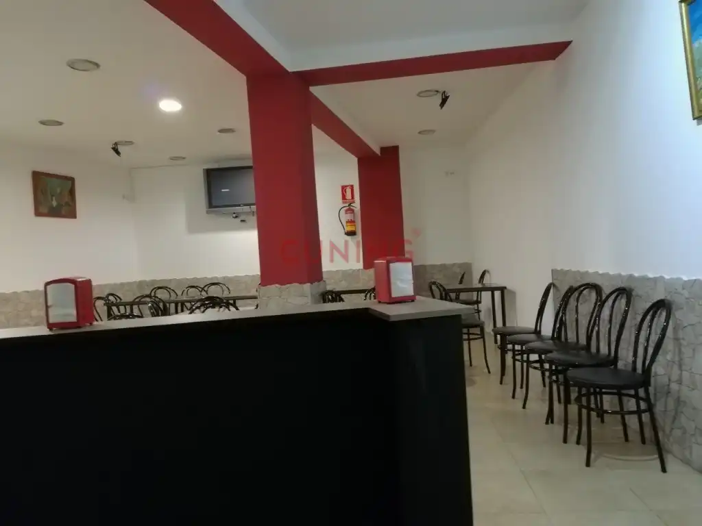 Business premises for sale in Casco Antiguo, imagen 5