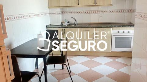 Foto 5 de Pis de lloguer a  Alfonso XI , Navas del Rey, Madrid