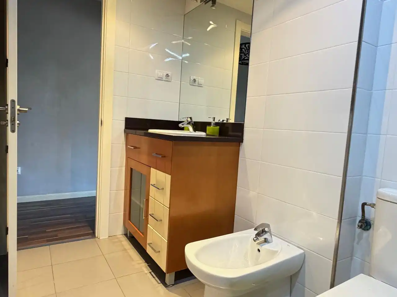 Badezimmer von Wohnung zum Verkauf in Alcorcón mit Klimaanlage und Heizung