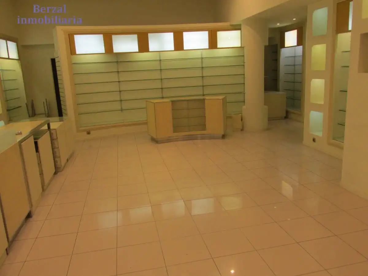 Local comercial en alquiler en Calle Doctores Castroviejo, imagen 5