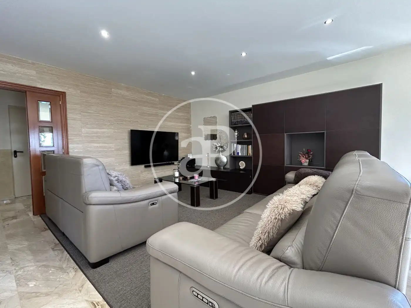 Casa con terraza en venta en Carrer de la Roureda, imagen 25