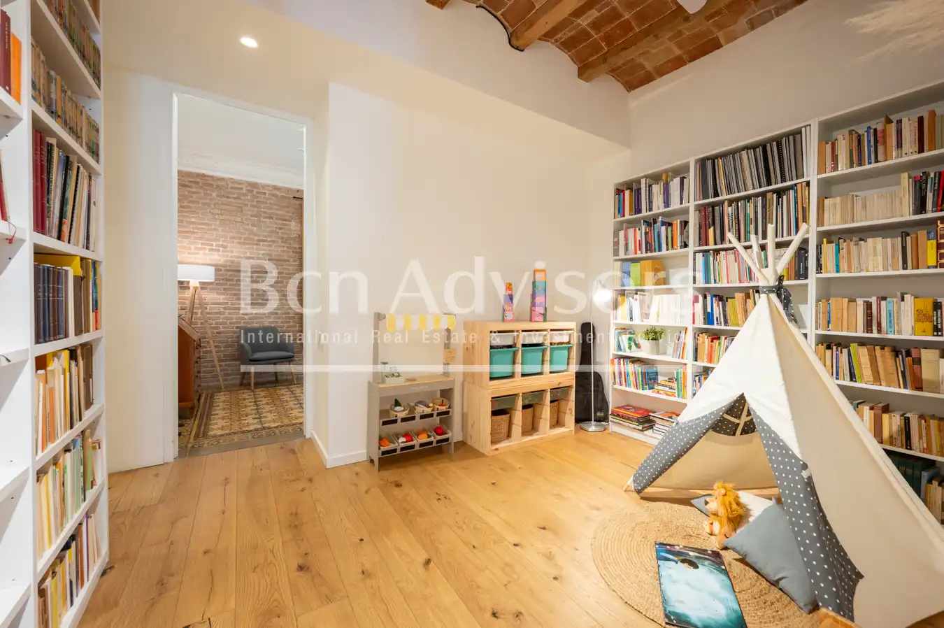 Sala de estar de Piso en venta en Barcelona con Aire acondicionado, Calefacción y Parquet