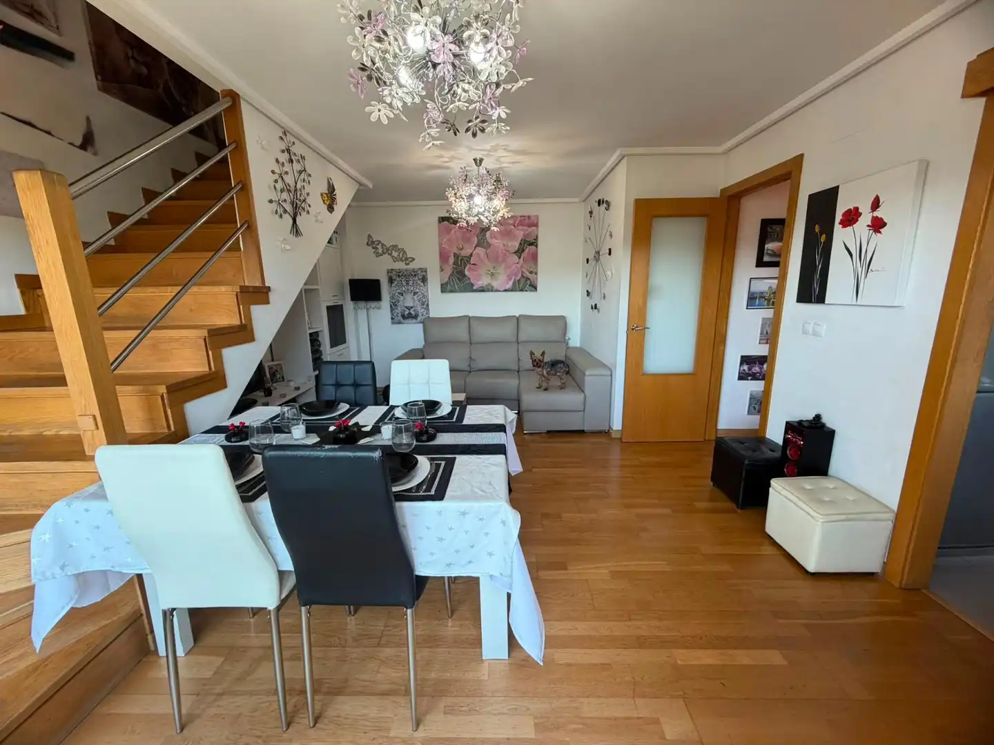 Sala d'estar de Dúplex en venda en San Cibrao das Viñas amb Calefacció, Traster i Moblat