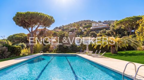 Exclusiva propiedad con impresionante jardín y piscina en Mas Ram, imatge 5