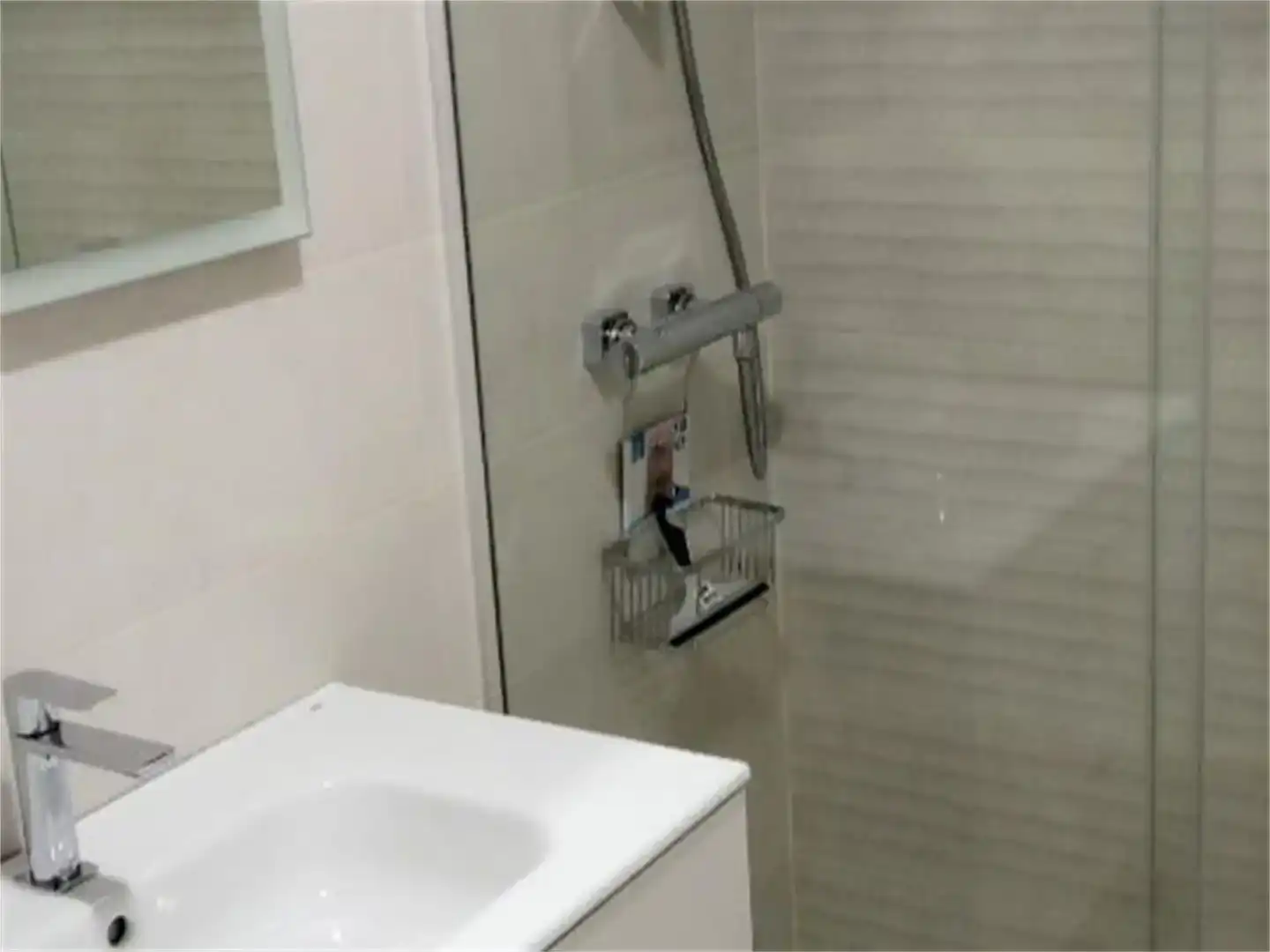 Bany de Pis en venda en Málaga Capital amb Aire condicionat i Terrassa