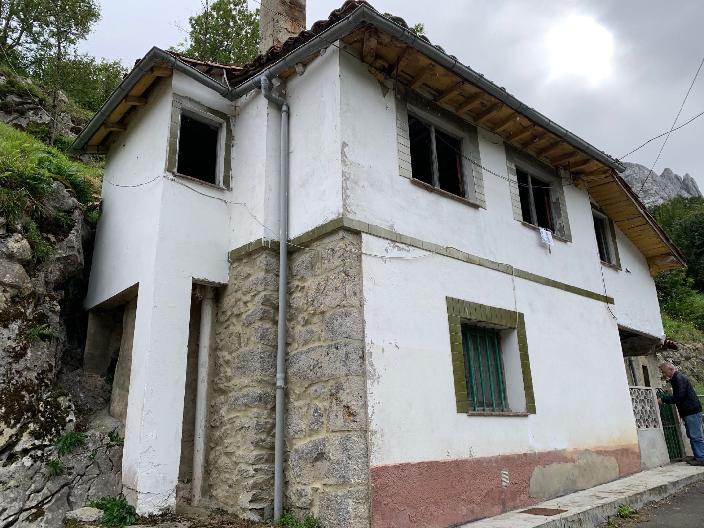 Vista exterior de Casa o xalet en venda en Ponga