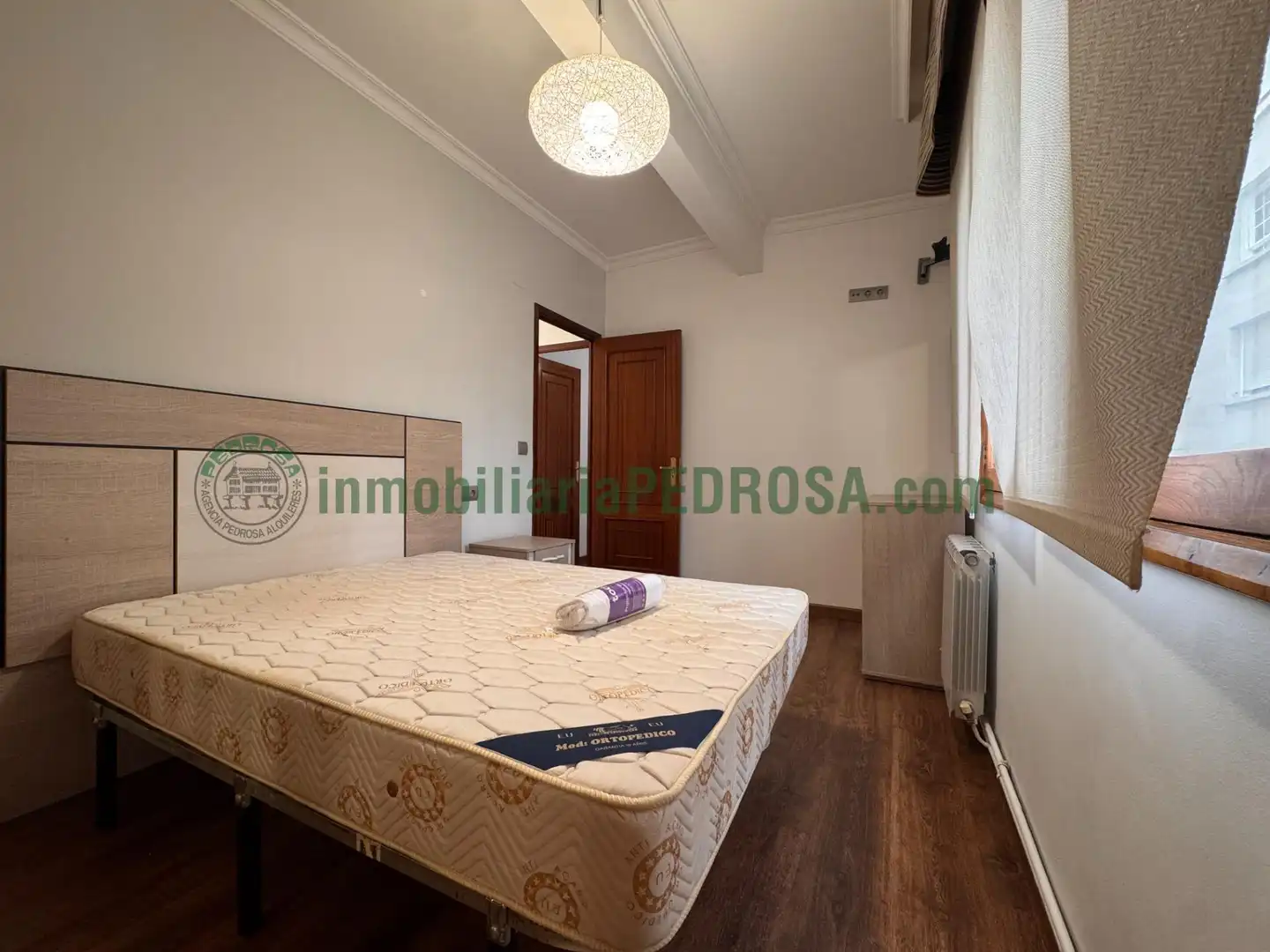 Piso de alquiler en GERARDO ALVAREZ LIMESES, Zona de Plaza de Barcelos