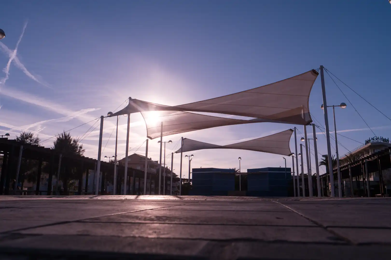 Exterior view of Detached homes for sale in Sagunto / Sagunt  with Air Conditioner and Swimming Pool