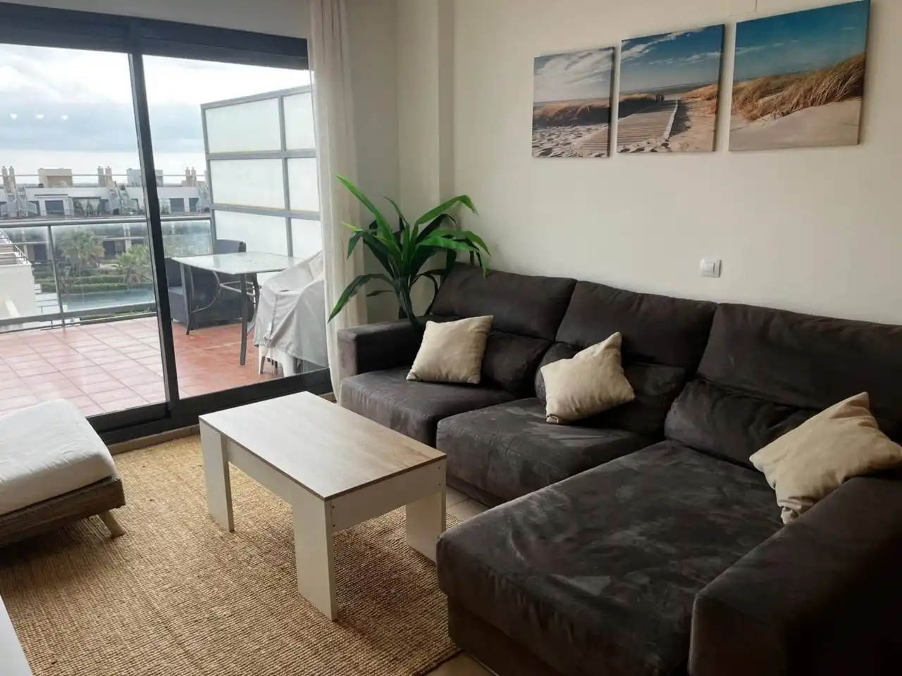 Wohnzimmer von Wohnung zum Verkauf in San Jorge / Sant Jordi mit Klimaanlage, Heizung und Terrasse
