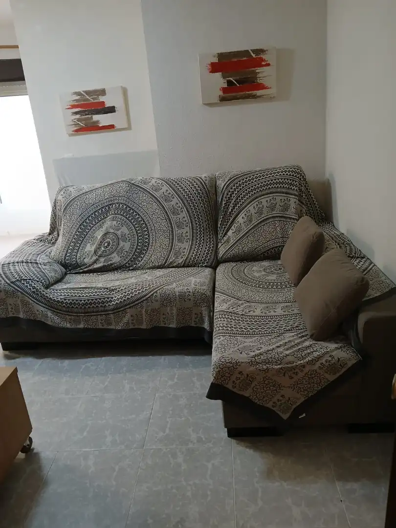 Sala de estar de Piso en venta en Tavernes de la Valldigna con Aire acondicionado, Calefacción y Jardín privado