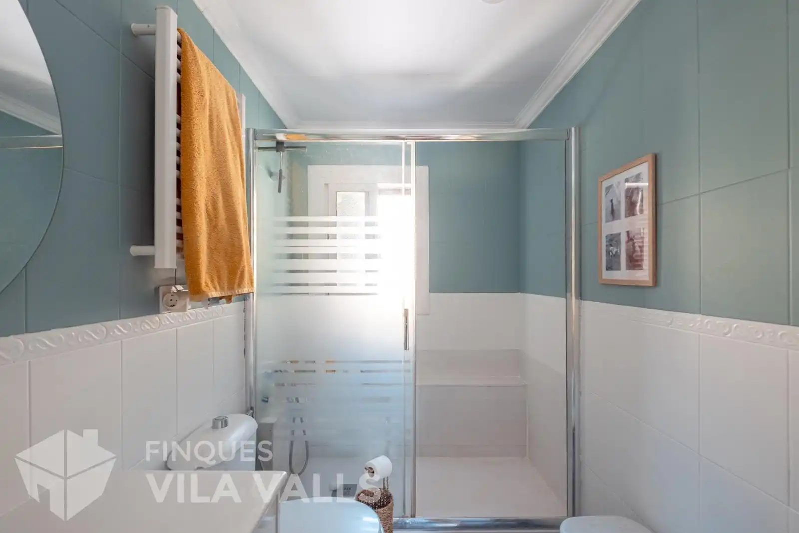 Bathroom of Flat for sale in Lliçà d'Amunt  with Air Conditioner, Heating and Private garden