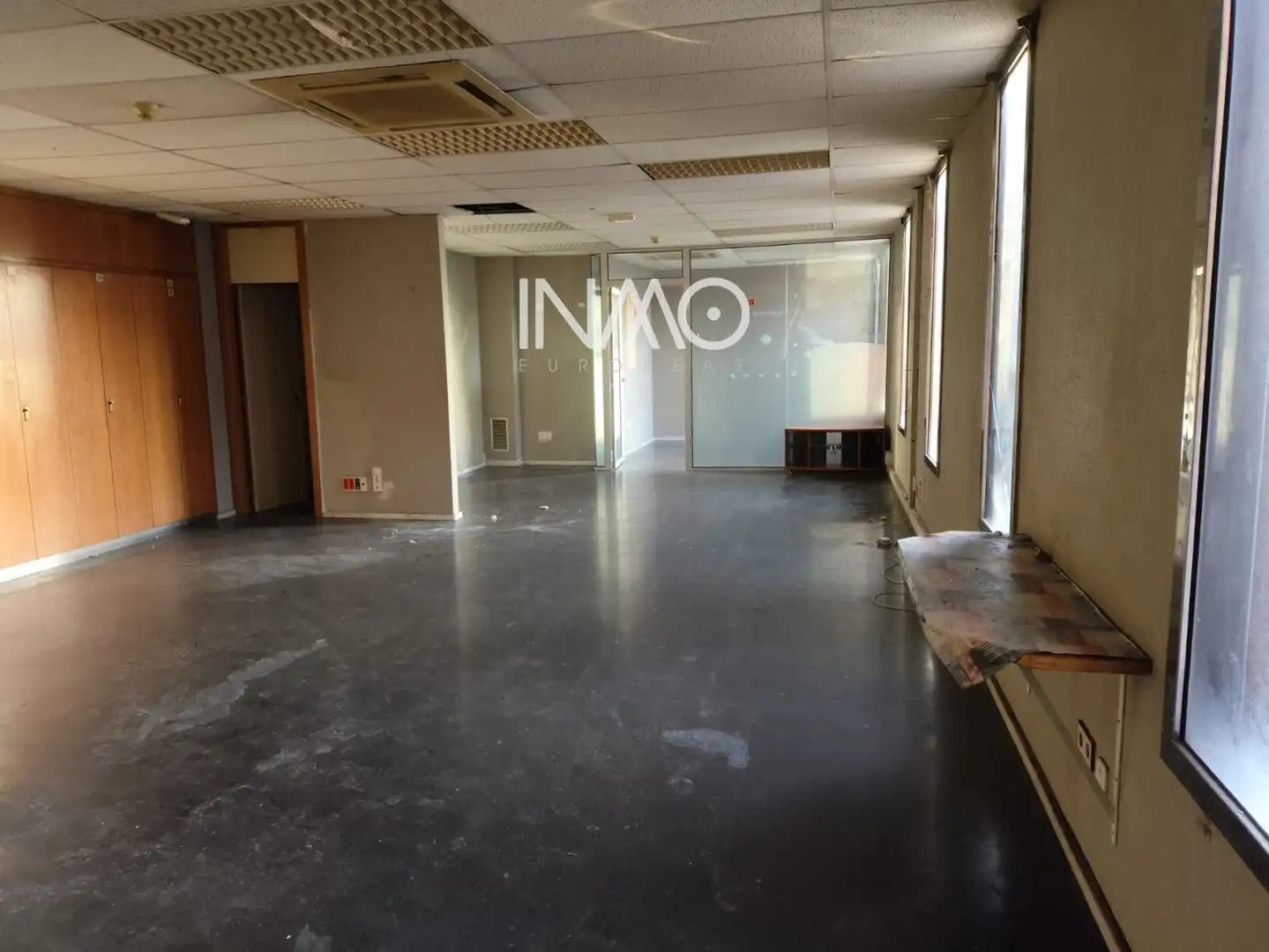 Local comercial en venta en Centre, imagen 2