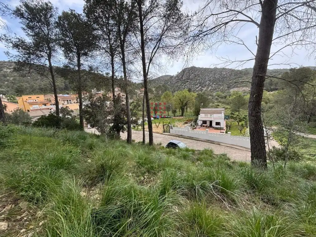 Terreny residencial en venda a Canyelles