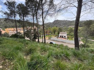 Terreno residencial en venta en Canyelles