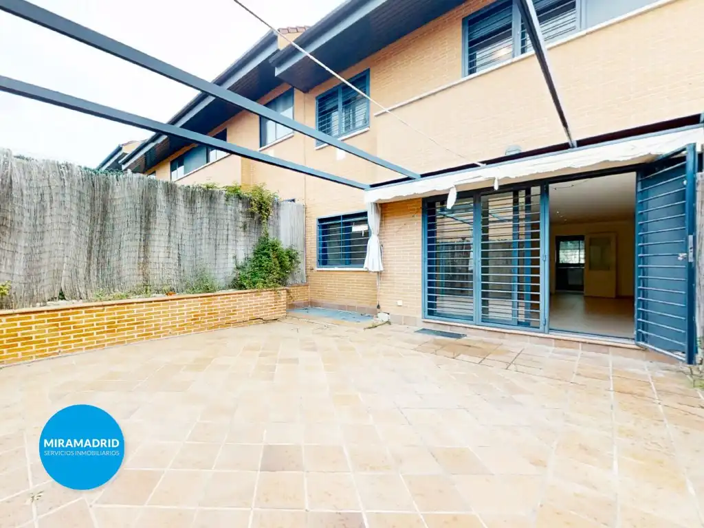 Terrace of Detached homes for sale in Paracuellos de Jarama  with Air Conditioner