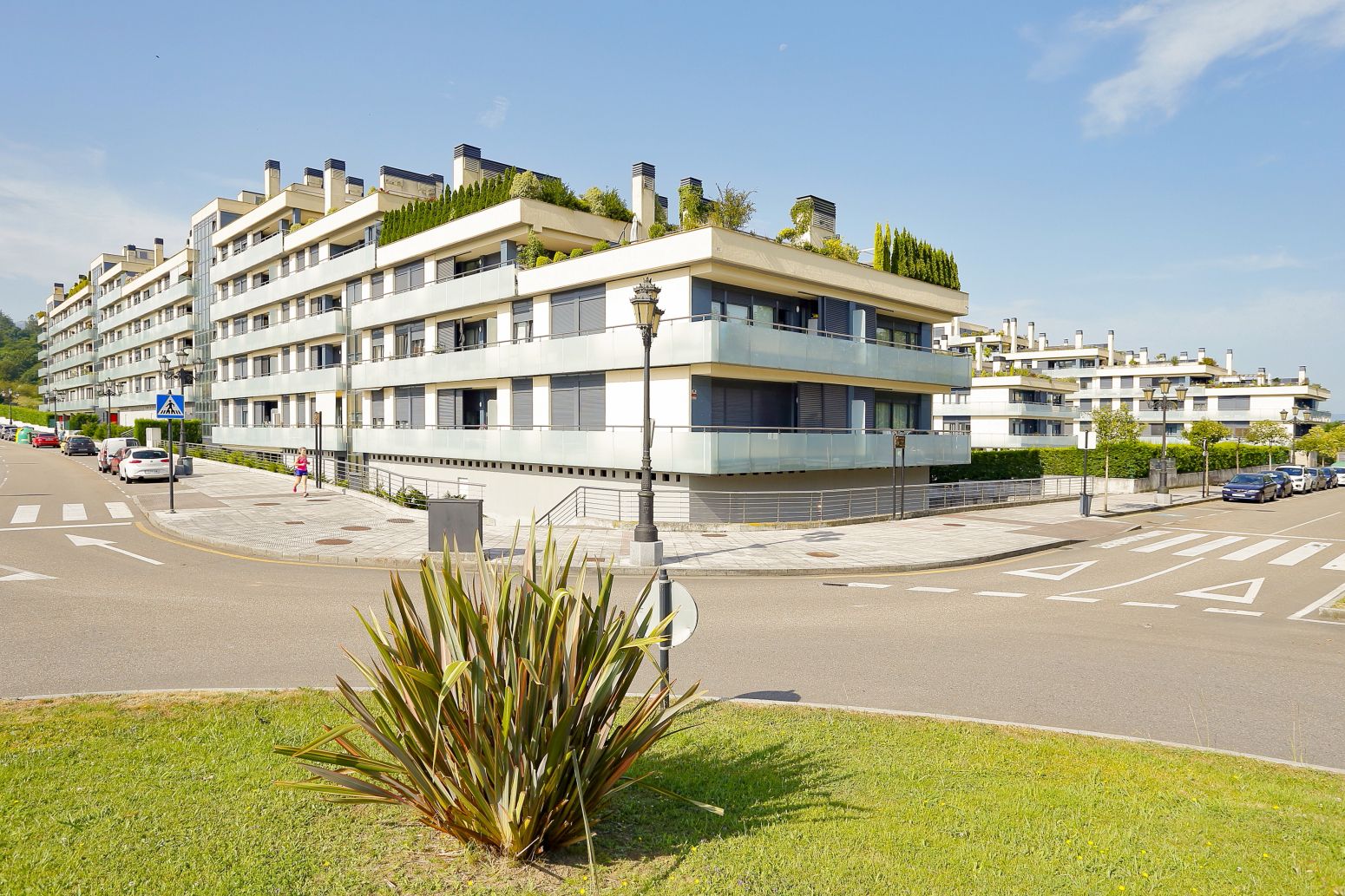 Exterior view of Flat for sale in Oviedo   with Heating, Terrace and Swimming Pool